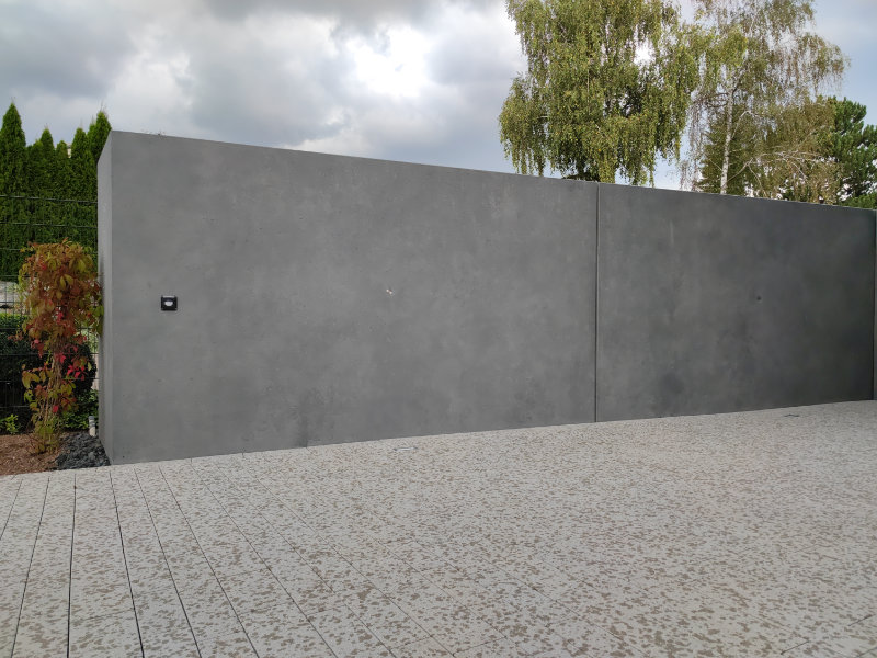 exposed concrete driveway Dubai