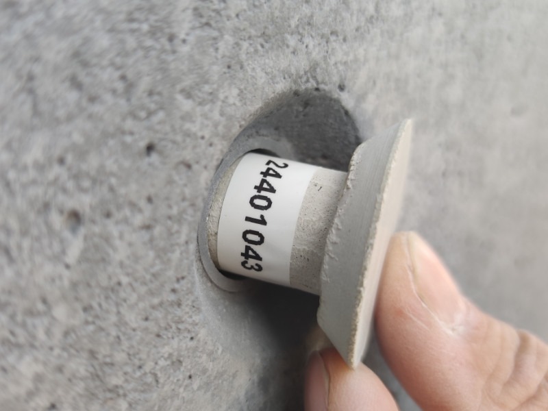 exposed concrete driveway Dubai