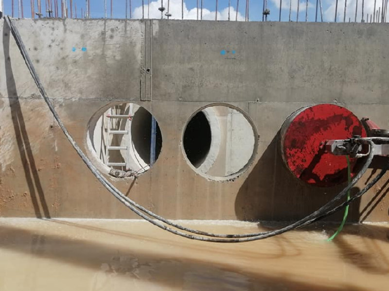 exposed concrete driveway Dubai